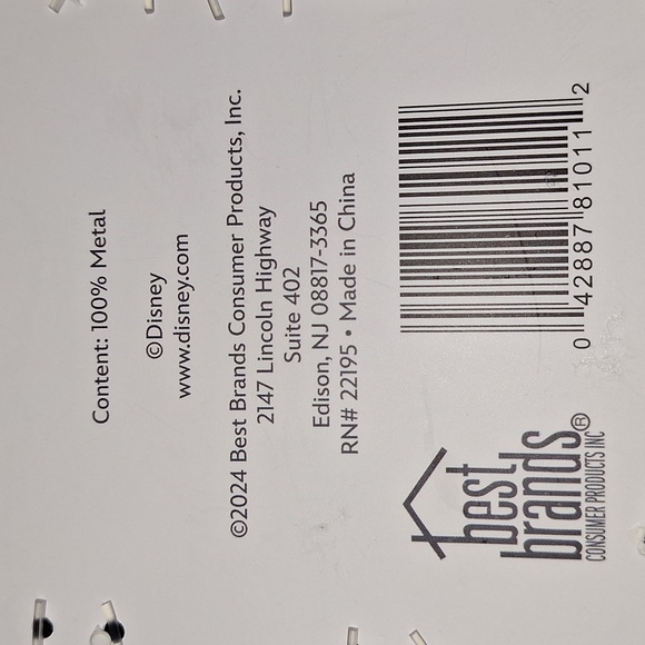 🌼 4-piece Disney Cookie Cutter Set. New! - Picture 3 of 4